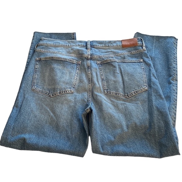 NWT J. CREW High-rise full-length '90s classic-straight jean in Holly - Picture 11 of 13